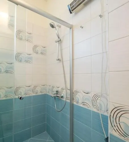 Very & Aristocratic 2 Bedroom With Air Conditioning