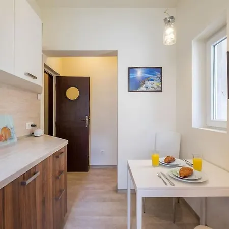 Very & Aristocratic 2 Bedroom With Air Conditioning * Sofia