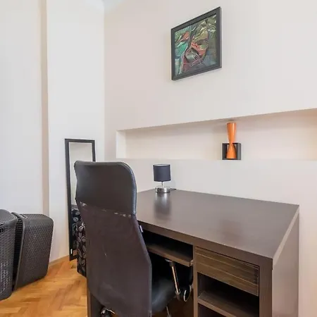 Very & Aristocratic 2 Bedroom With Air Conditioning Sofia